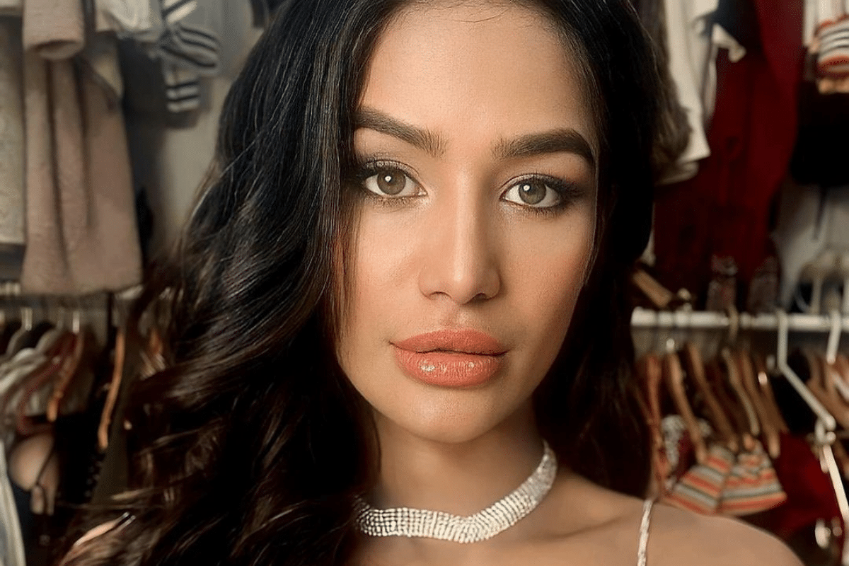 Poonam Pandey è morta per finta