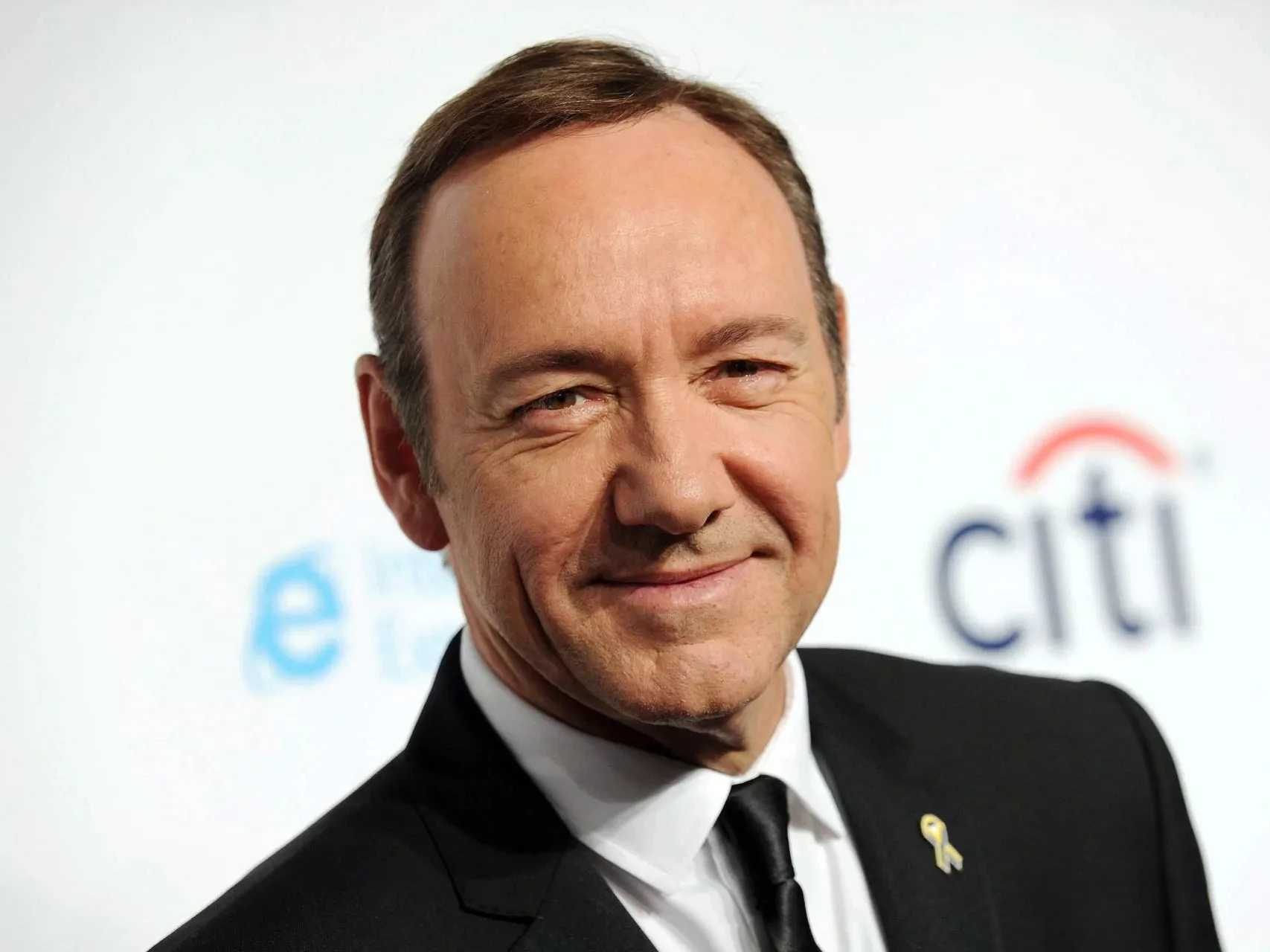 Kevin Spacey nel thriller scritto da Eva Henger - Trash Italiano